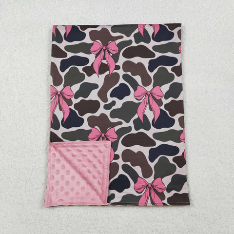 BL0189 Hunting Camo Bows Baby Newborn Blanket