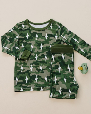 Preorder 12.11 MOQ 5 pcs BLP1385 Hunting Camo Lightning Boys Pajamas Set