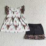 White shirt with leopard cow black shorts Girl's Set